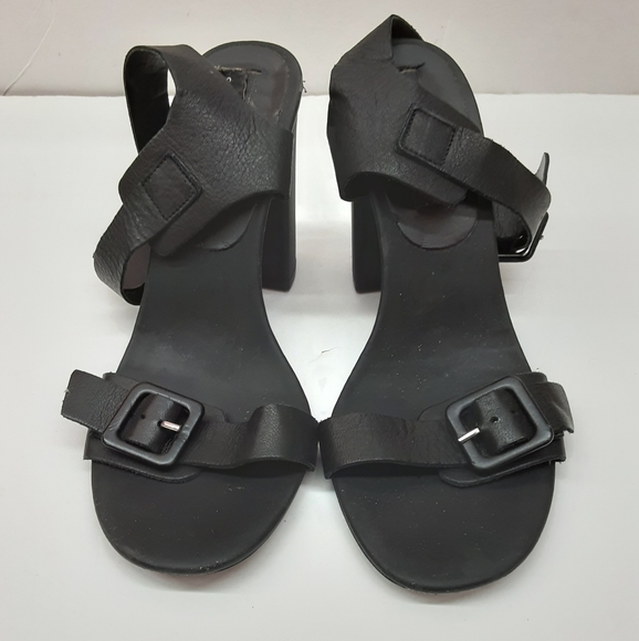 Steven Madden Black Ankle Strap Open Toe Buckle Leather Heels Sandals Size 7 - Picture 2 of 15